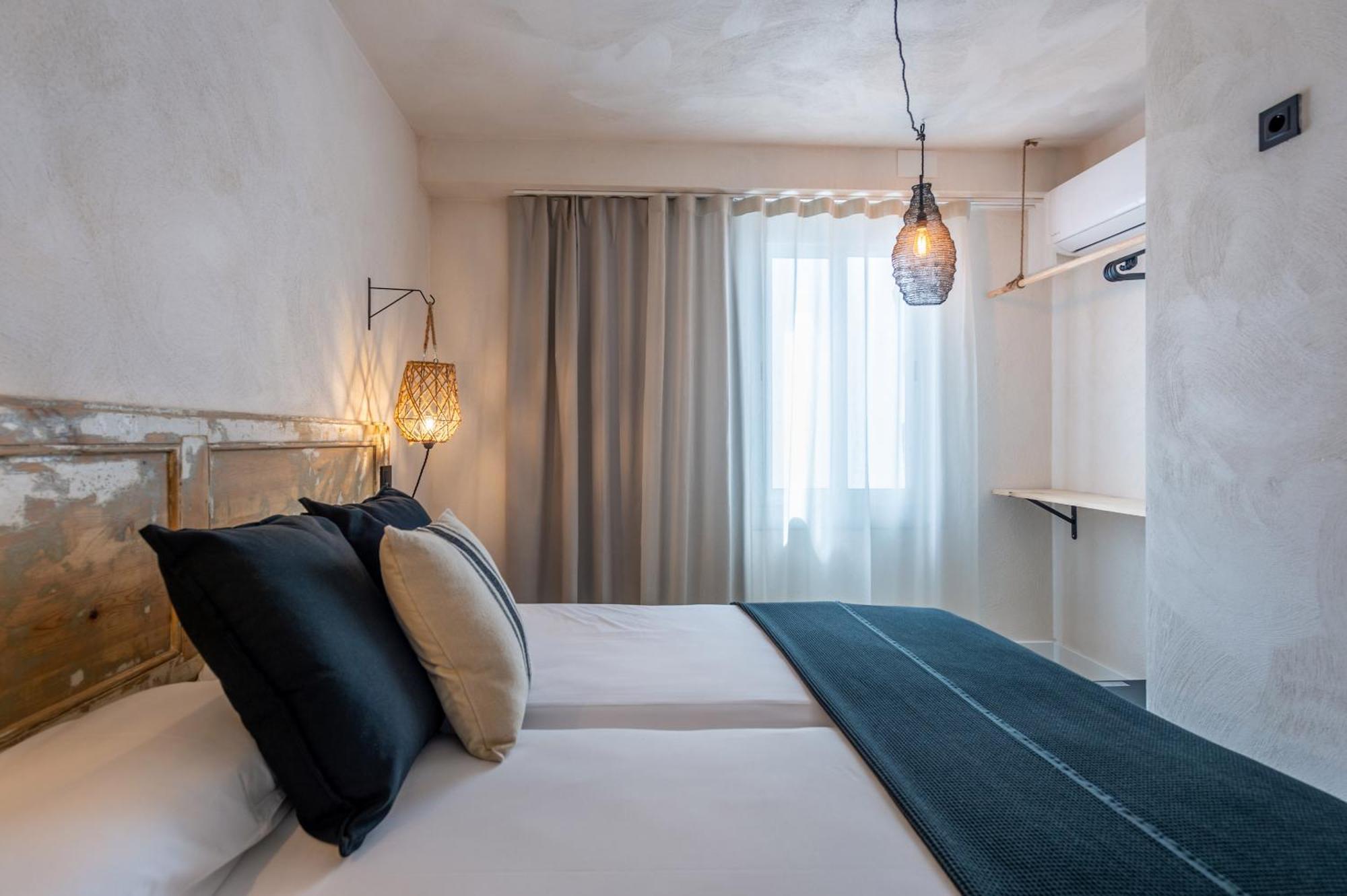 Hostal Boutique Es Menut Tossa de Mar Eksteriør bilde