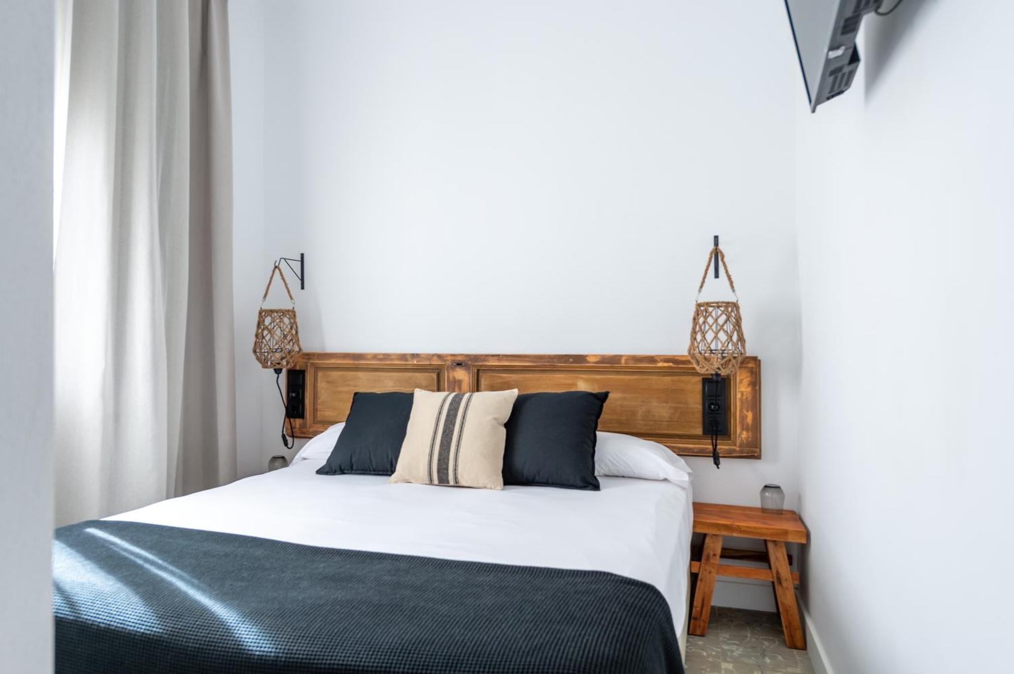 Hostal Boutique Es Menut Tossa de Mar Eksteriør bilde